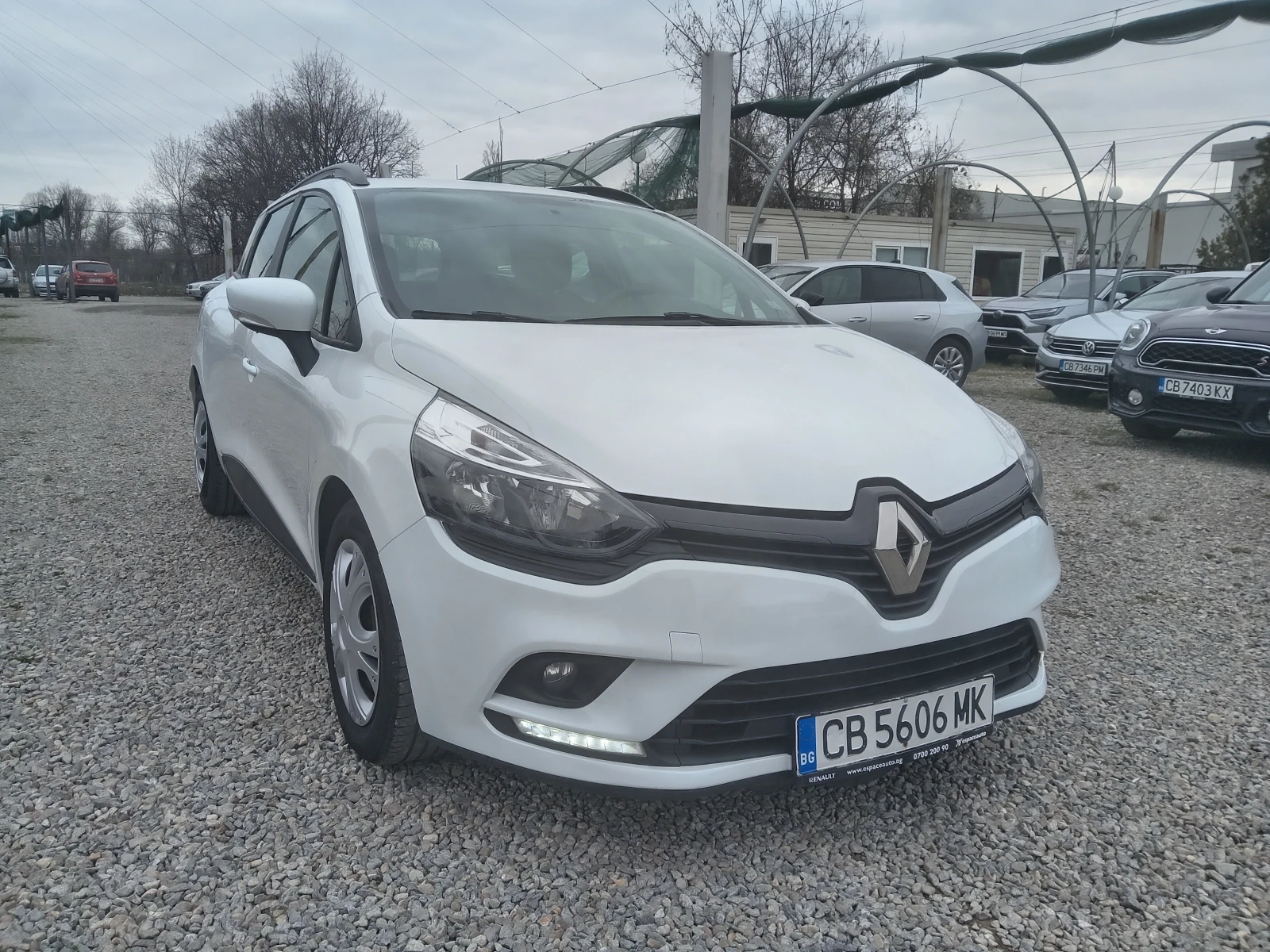 Renault Clio 1.5 dci Grandtour, снимка 2 - Автомобили и джипове - 53915229