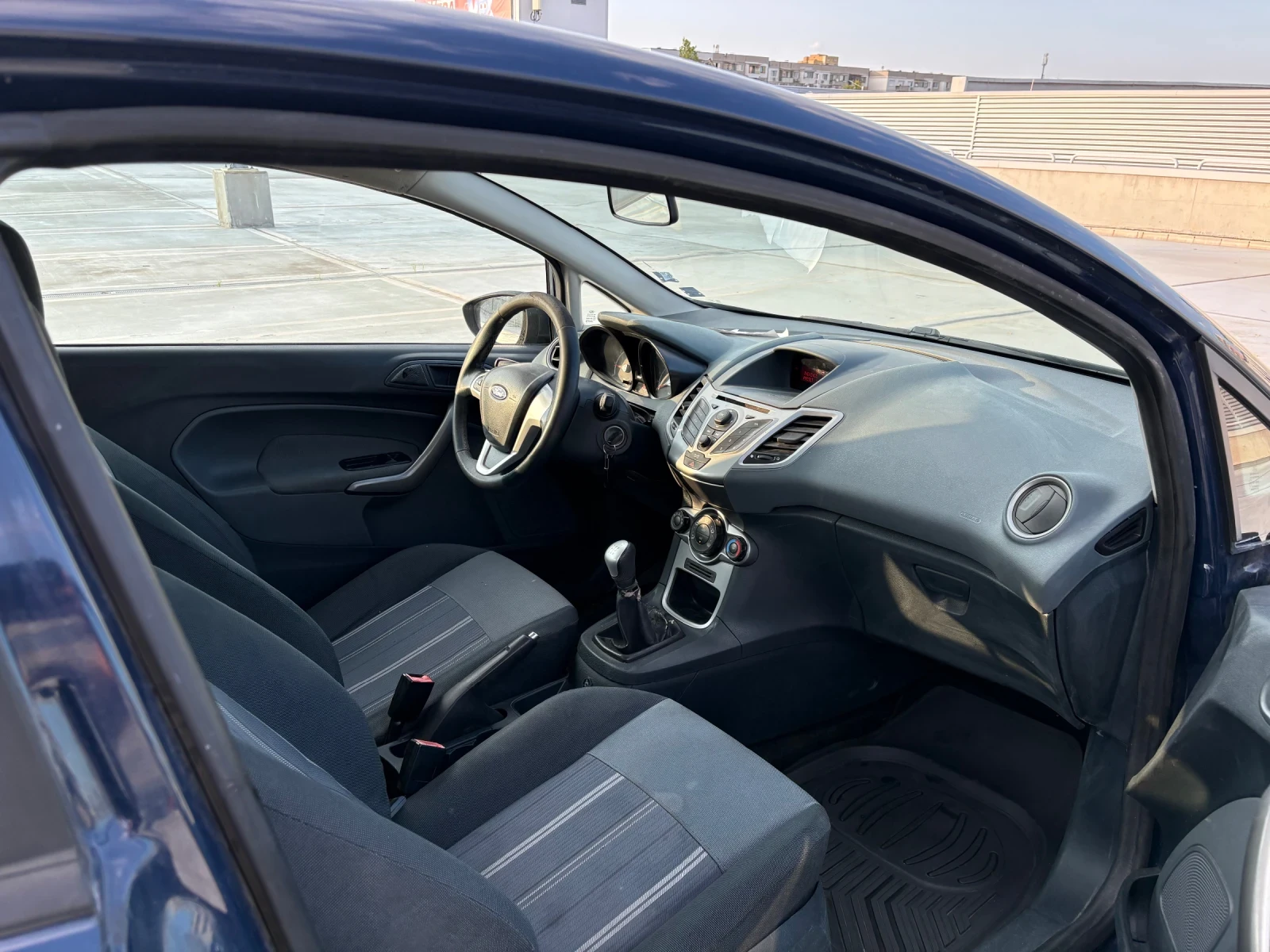 Ford Fiesta 1.4 ГАЗ, снимка 8 - Автомобили и джипове - 55610986