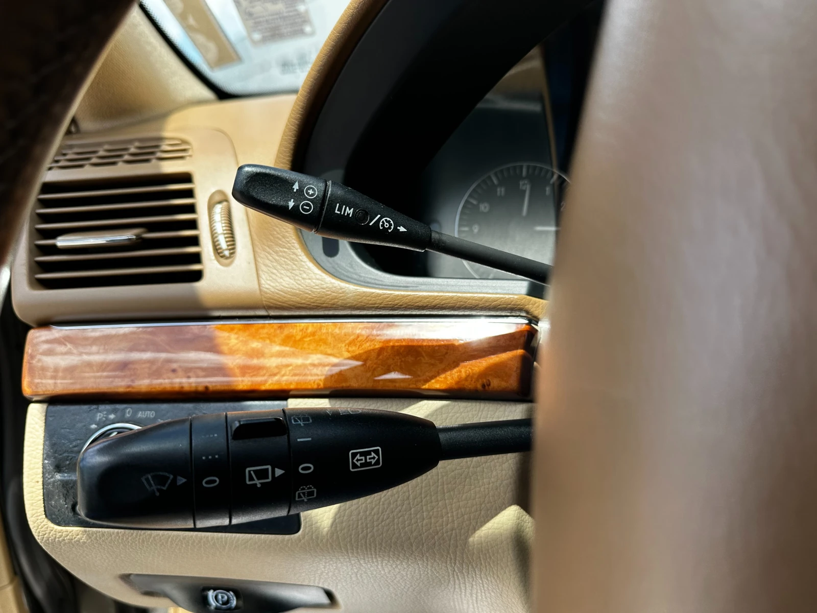 Mercedes-Benz E 280, снимка 16 - Автомобили и джипове - 54425721