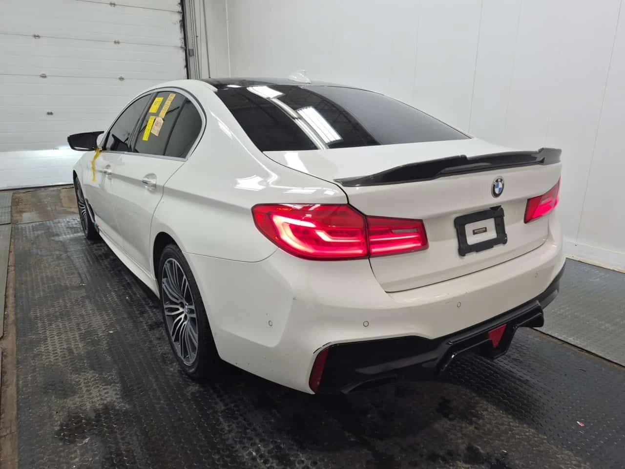BMW 530 * 530I XDRIVE * CARFAX * ЦЕНА ДО БГ, снимка 5 - Автомобили и джипове - 54427331