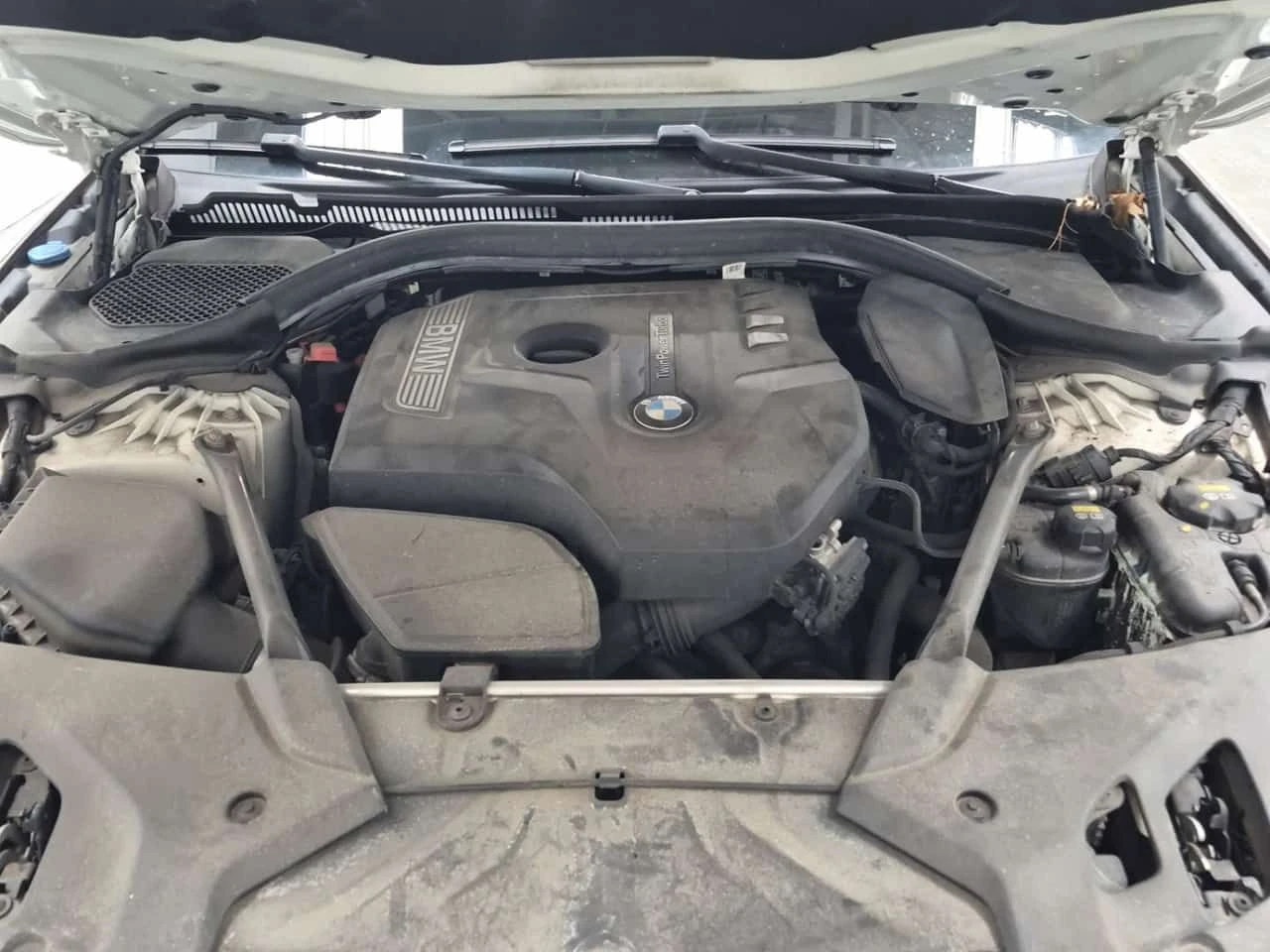 BMW 530 * 530I XDRIVE * CARFAX * ЦЕНА ДО БГ, снимка 16 - Автомобили и джипове - 54427331