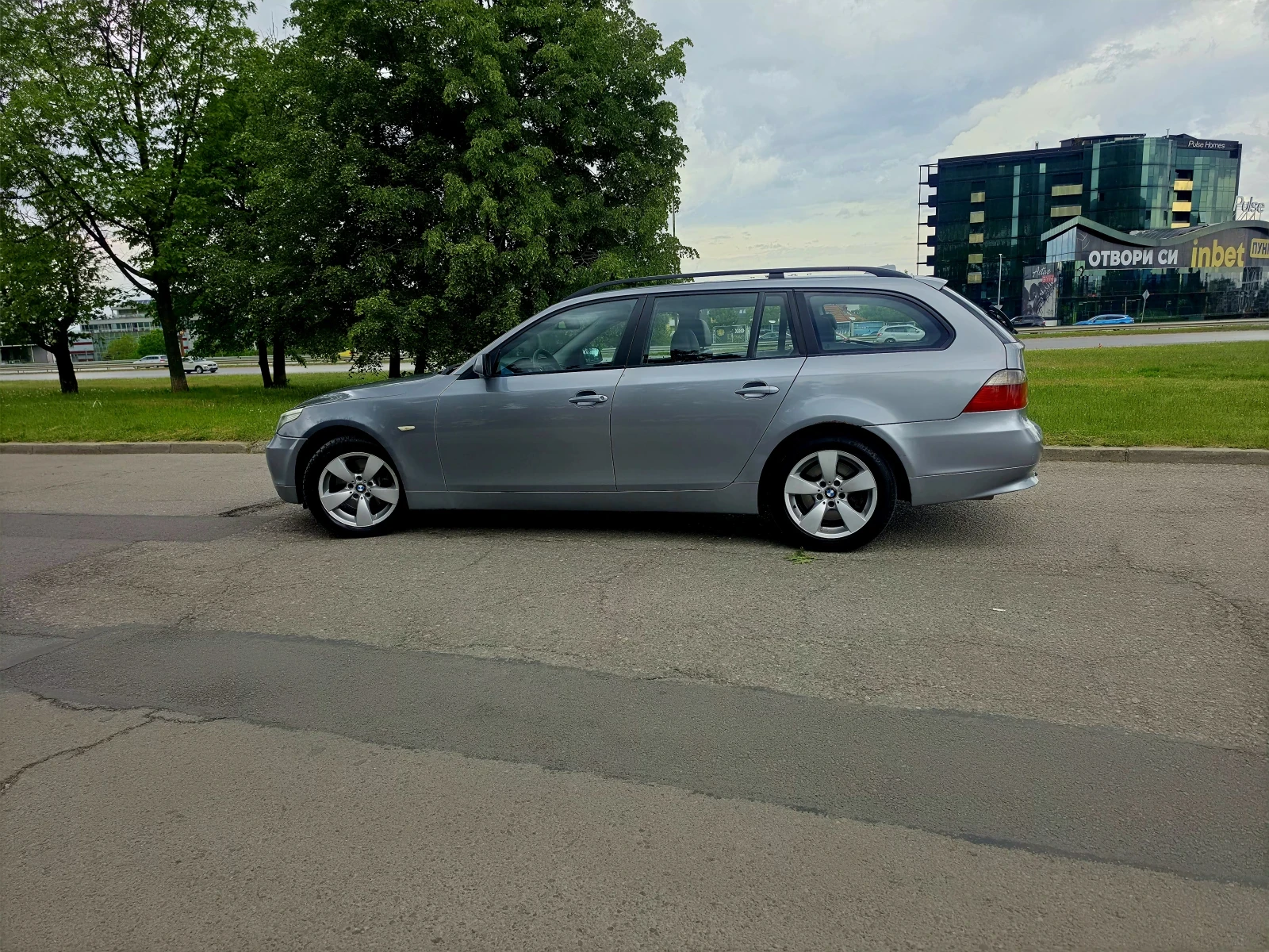 BMW 530, снимка 4 - Автомобили и джипове - 54574905