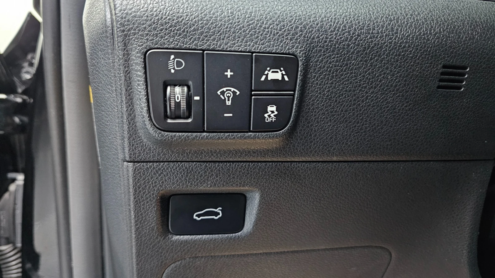 Kia K5 2.0 Prestige | VENTILATED | HEATED STEERING | NAVI | Mobile.bg � ����������� 14