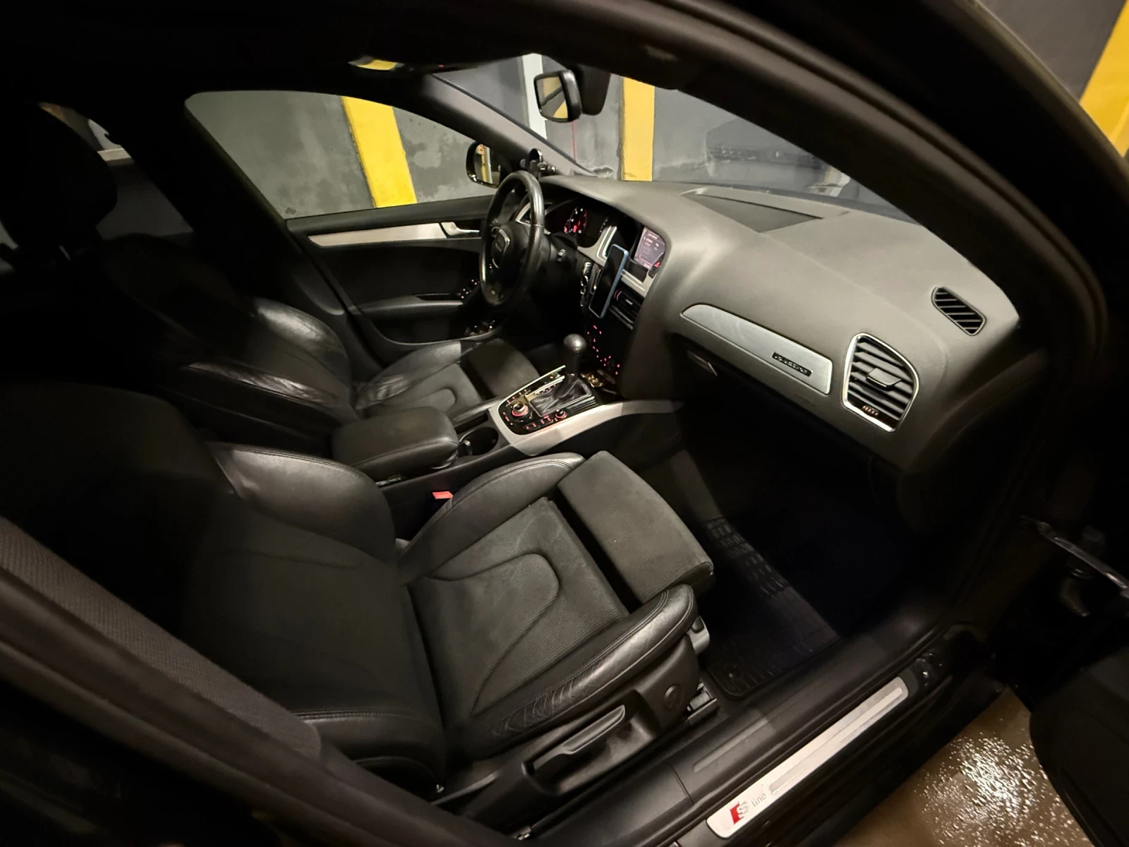Audi A4 3.0 Sline, снимка 12 - Автомобили и джипове - 54788829