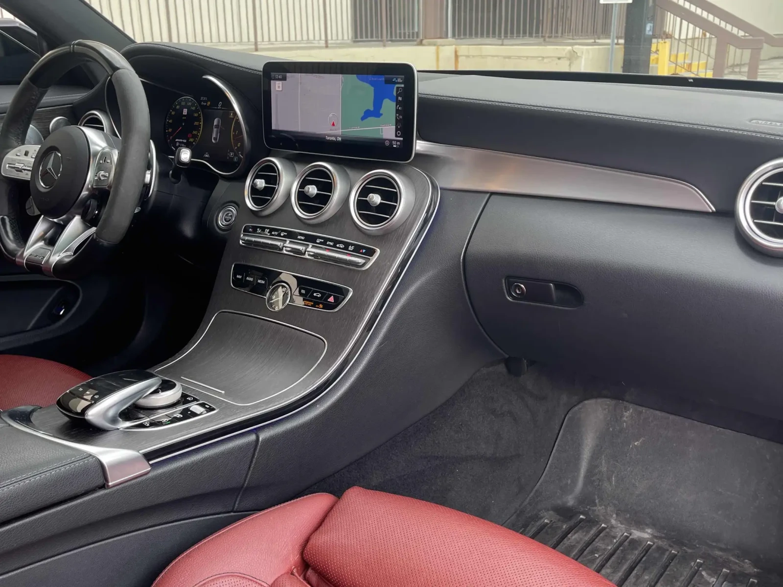 Mercedes-Benz C 43 AMG 2 КЛЮЧА * ПАНОРАМА * ПОДГРЕВИ * CARFAX, снимка 8 - Автомобили и джипове - 54883121