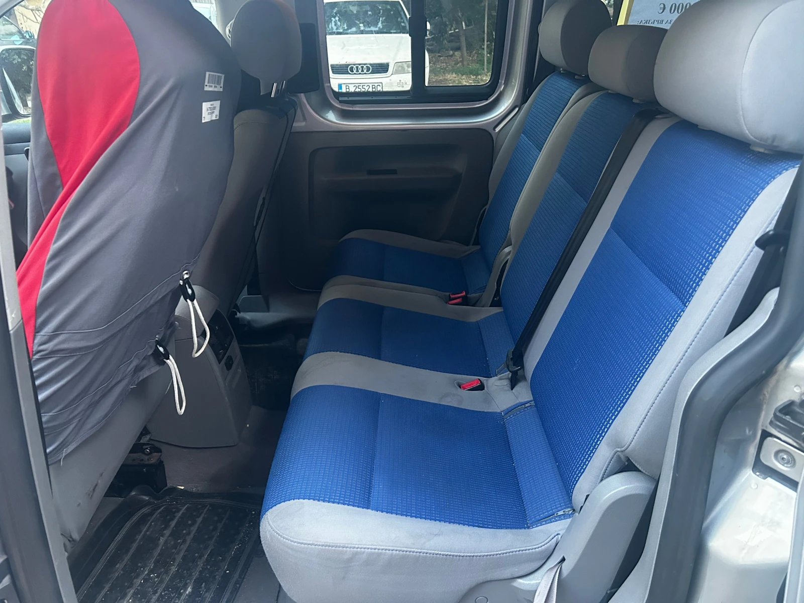 VW Caddy, снимка 8 - Автомобили и джипове - 55418205