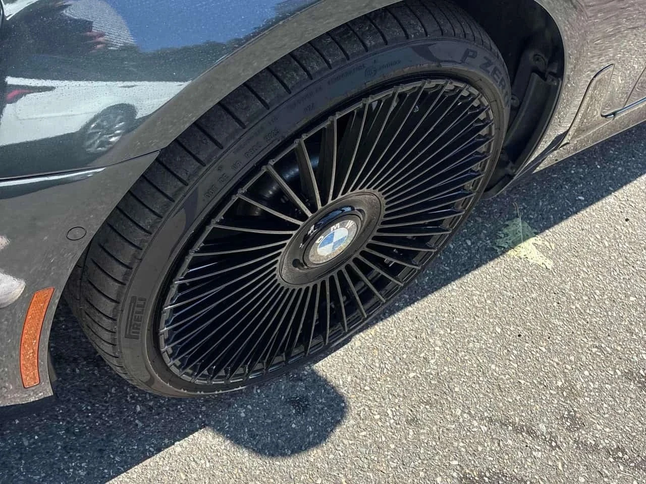 BMW 750, снимка 9 - Автомобили и джипове - 56685534