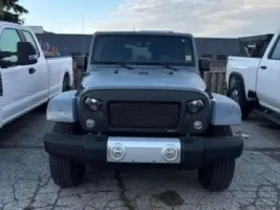 Jeep Wrangler CARFAX АВТО КРЕДИТ  - 19499 лв. / 9969.68 € - 87570515 6