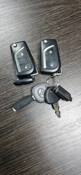 Toyota Hilux 2.4, 150�.�.4�4 | Mobile.bg � ����� ������ 17