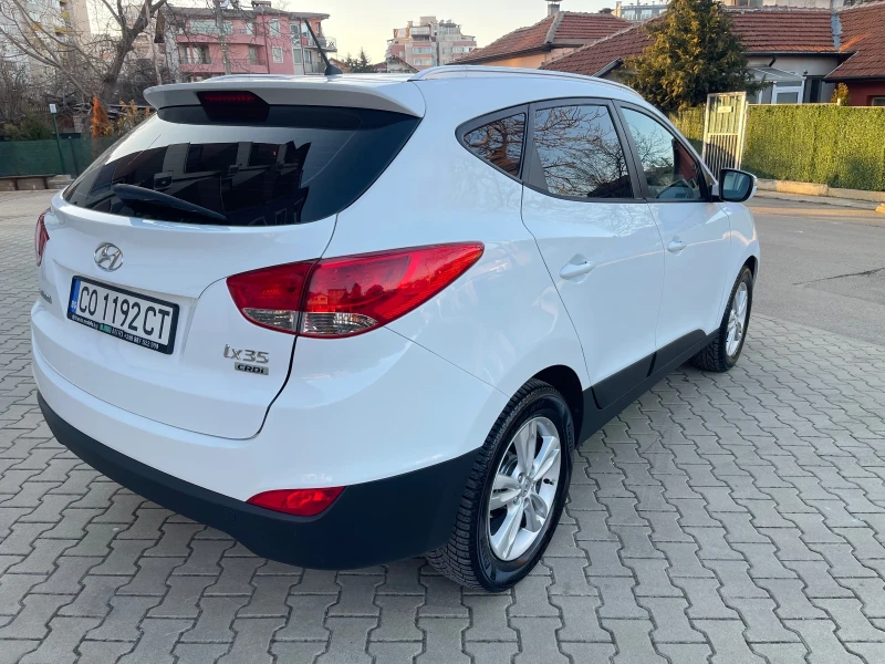 Hyundai IX35 CDTI, снимка 4 - Автомобили и джипове - 49069319