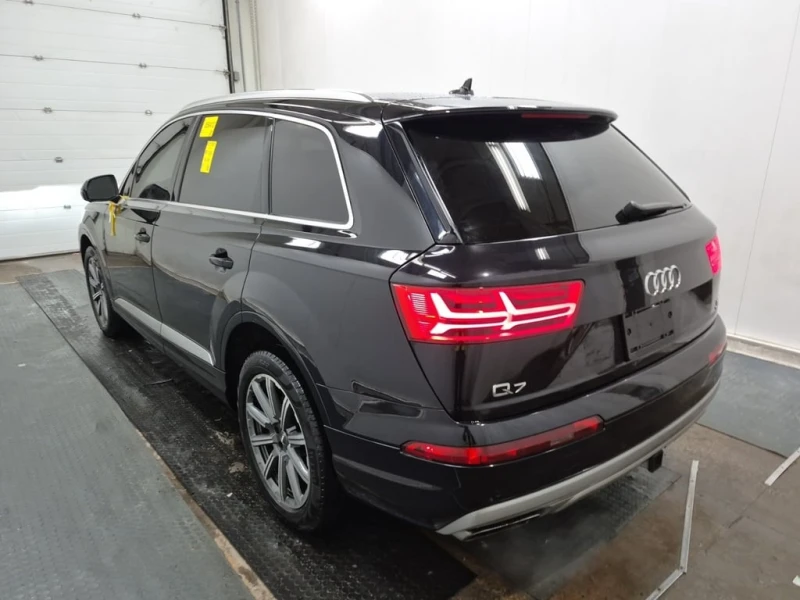 Audi Q7 TECHNIK  CARFAX, снимка 4 - Автомобили и джипове - 53445810