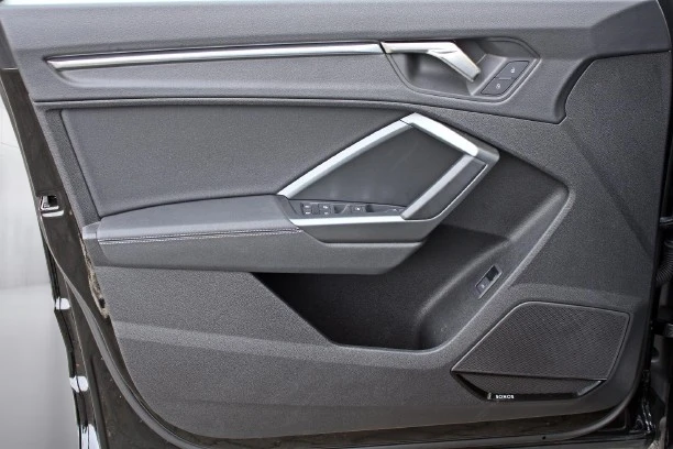 Audi Q3 Sportback 45 TFSI Quattro = S-line = Гаранция - изображение 6