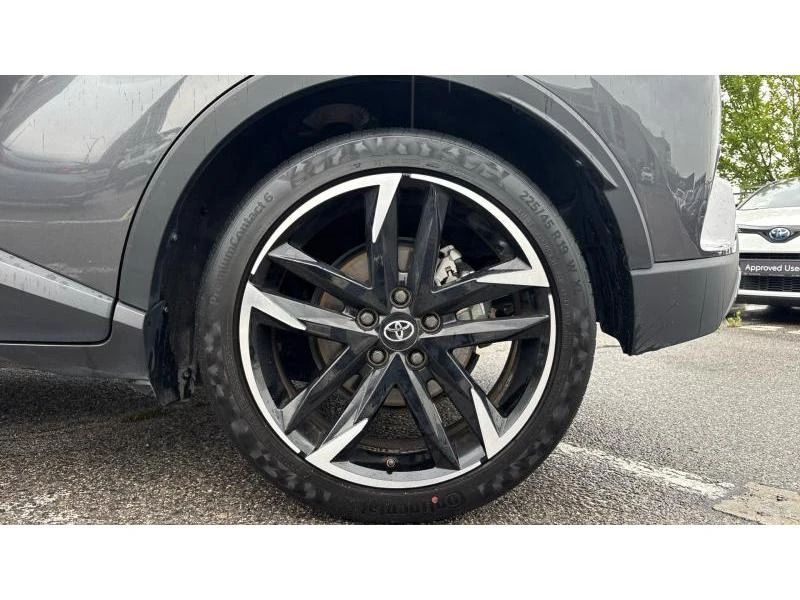 Toyota C-HR 2.0HSD GR SPORT, снимка 16 - Автомобили и джипове - 55439516
