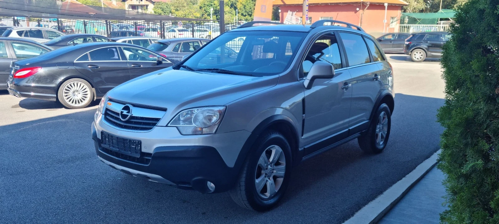 Opel Antara 2.4i 4х4 - изображение 2