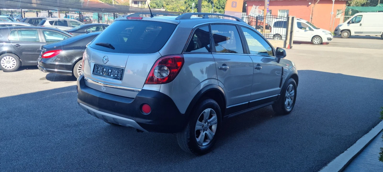 Opel Antara 2.4i 4х4 - изображение 4