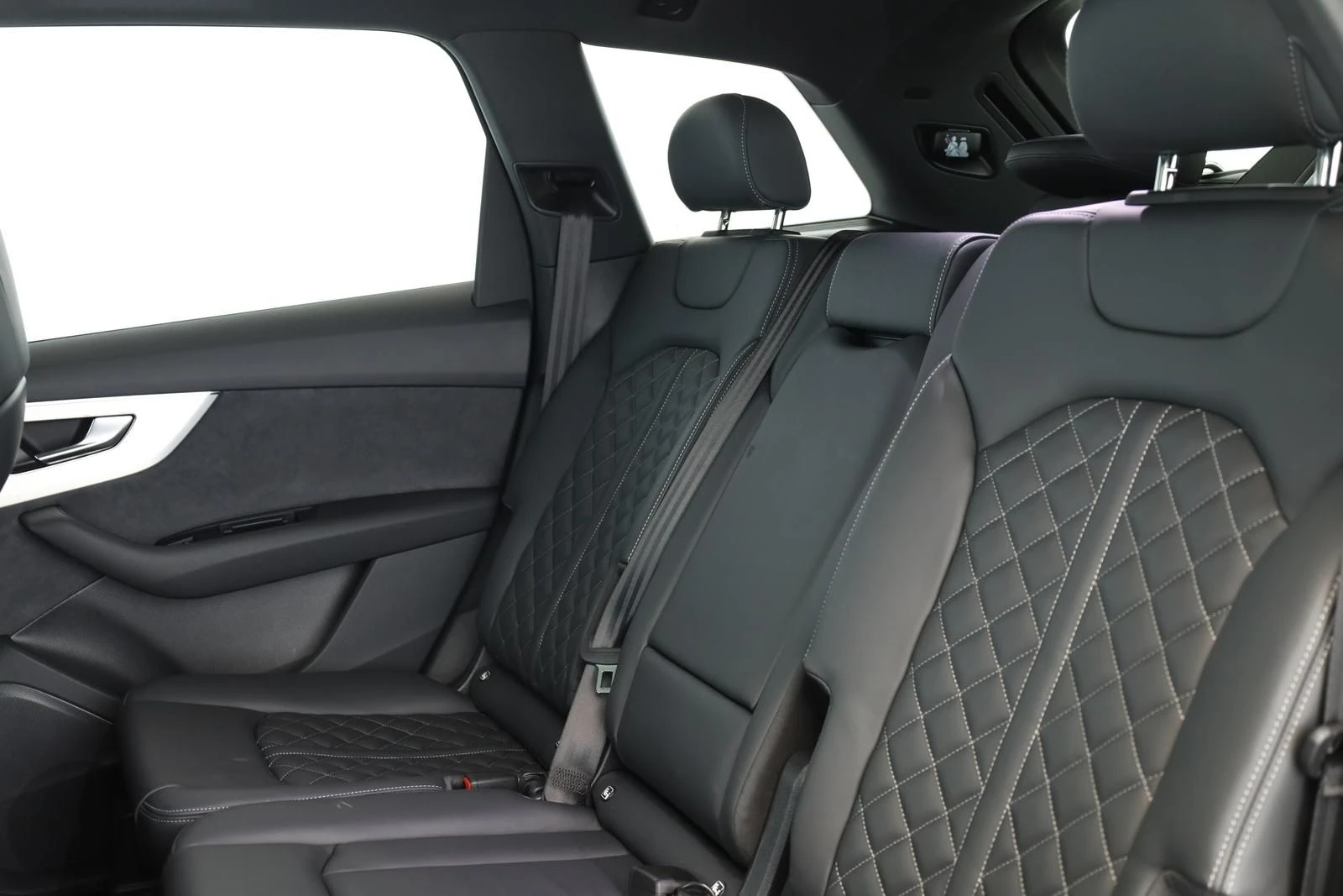 Audi Q7 FACELIFT* RS* B&O* OLED LIGHT* PANO* 360* 6+ 1 МЕС - изображение 9