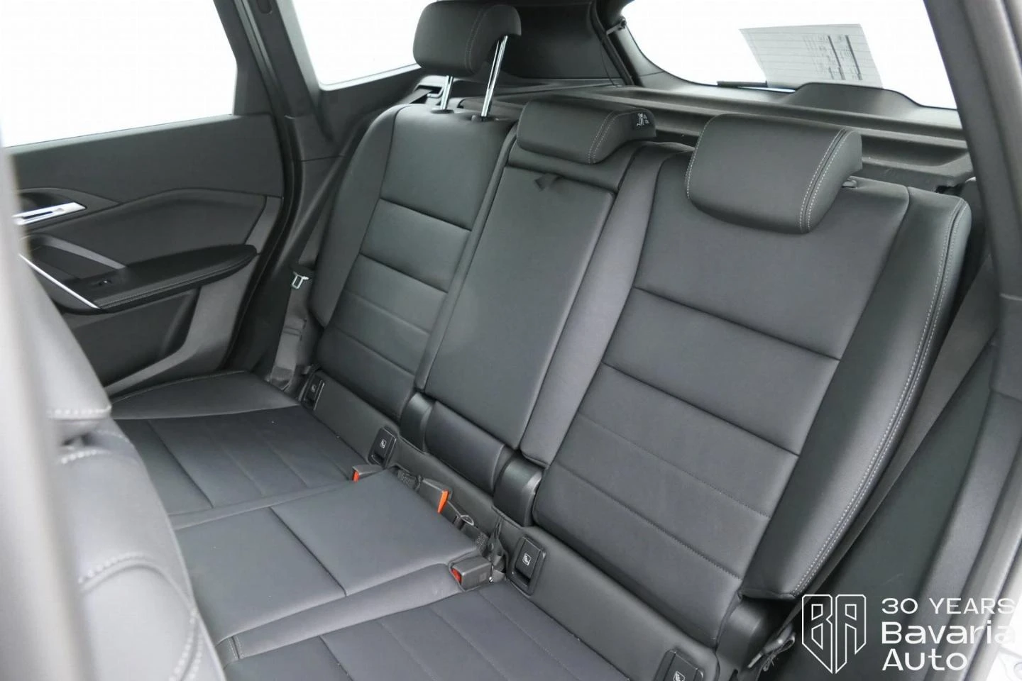 BMW iX1 30 xDrive M Sport Paket Automatic | Mobile.bg   8