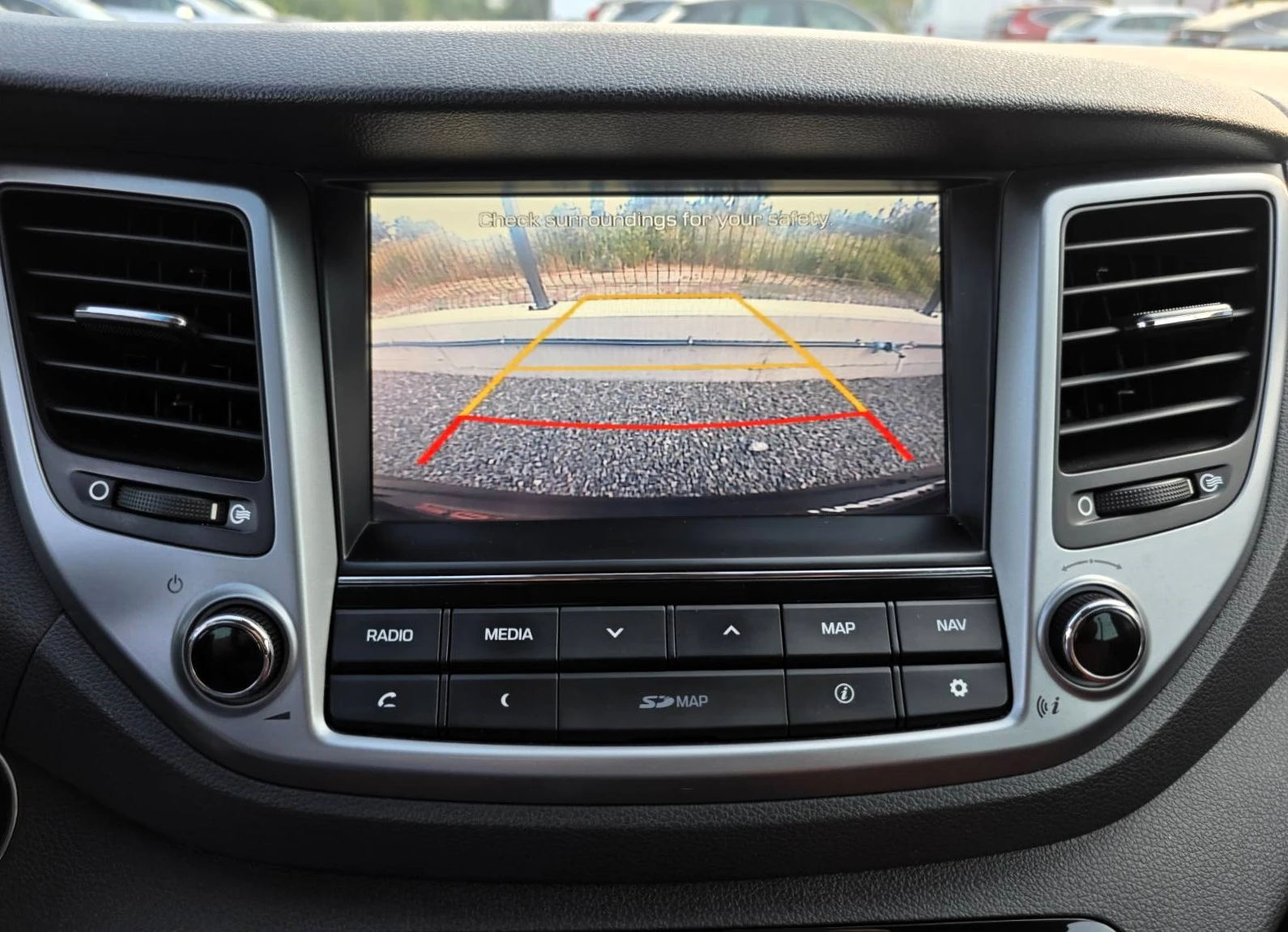 Hyundai Tucson 1.7CRDI/141kc/Aвтоматик/Xpossible, снимка 9 - Автомобили и джипове - 52573212