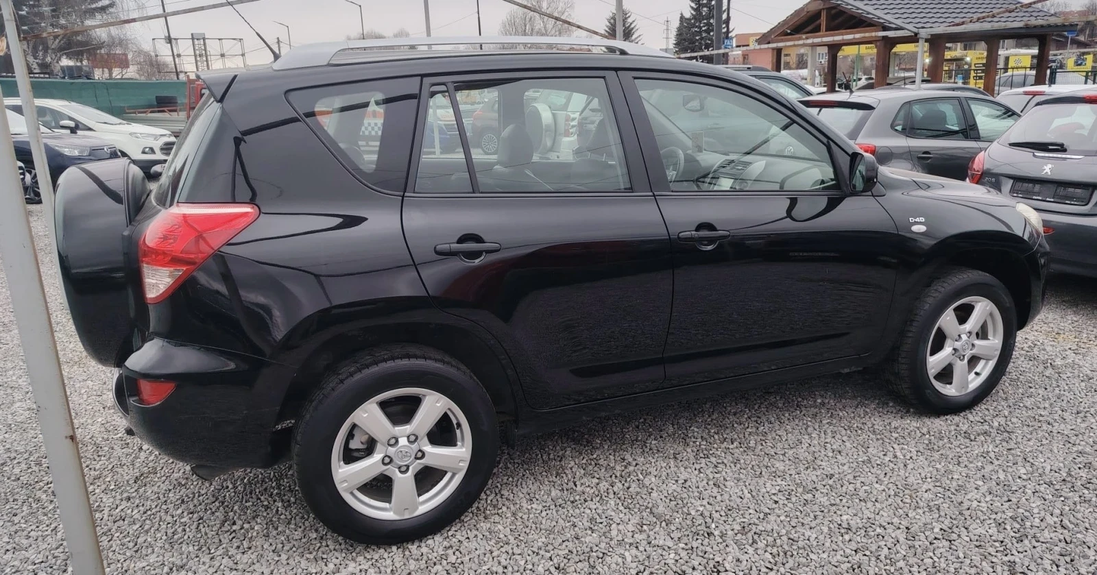 Toyota Rav4 2.0 D4D 136кс - изображение 3