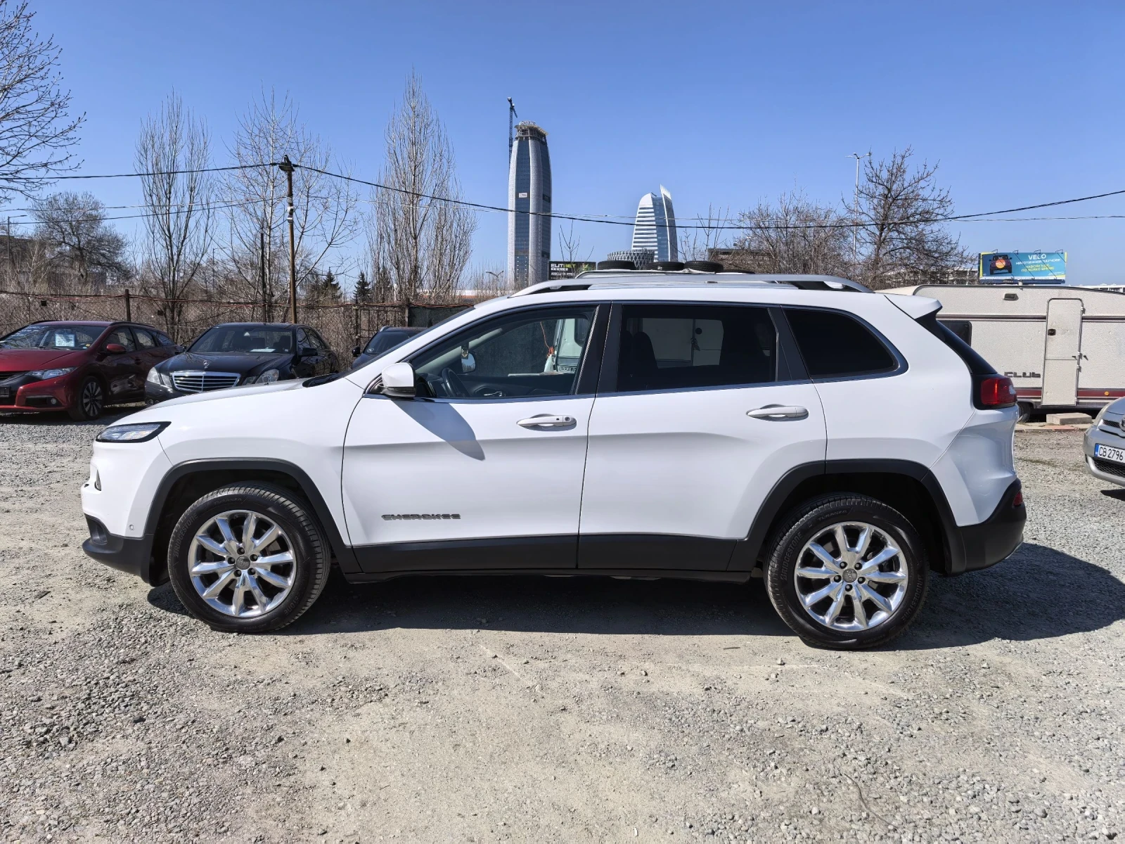 Jeep Cherokee Limited 4WD 2.0JTD 170hp FULL!!! , снимка 7 - Автомобили и джипове - 53848046
