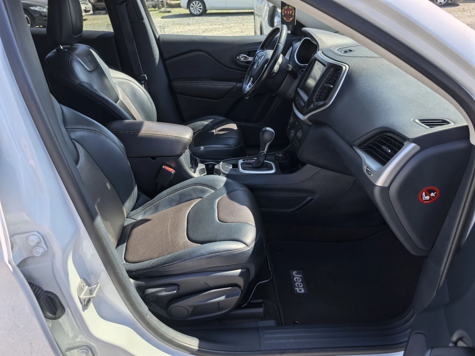 Jeep Cherokee Limited 4WD 2.0JTD 170hp FULL!!! , снимка 10 - Автомобили и джипове - 53848046