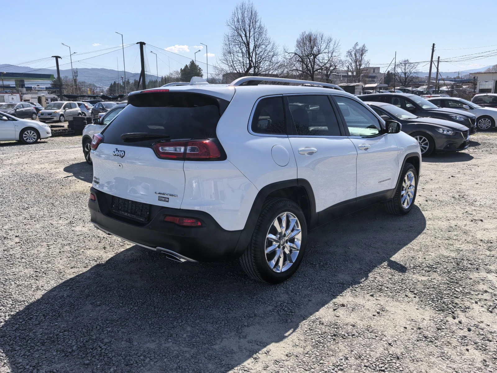 Jeep Cherokee Limited 4WD 2.0JTD 170hp FULL!!! , снимка 4 - Автомобили и джипове - 53848046