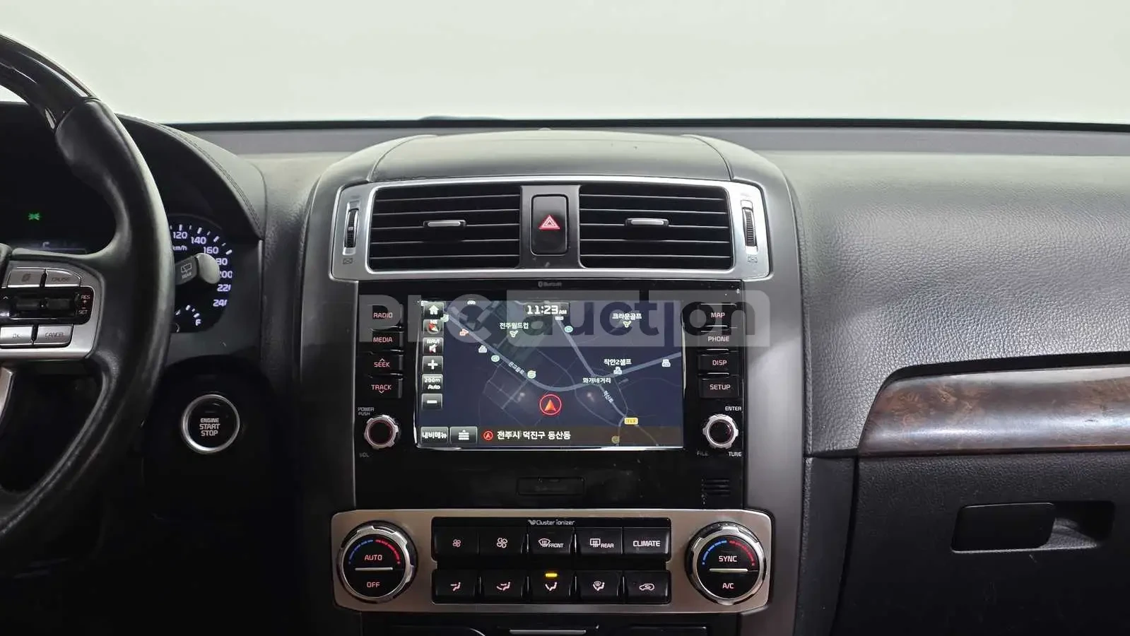 Kia Mohave, снимка 14 - Автомобили и джипове - 54102828