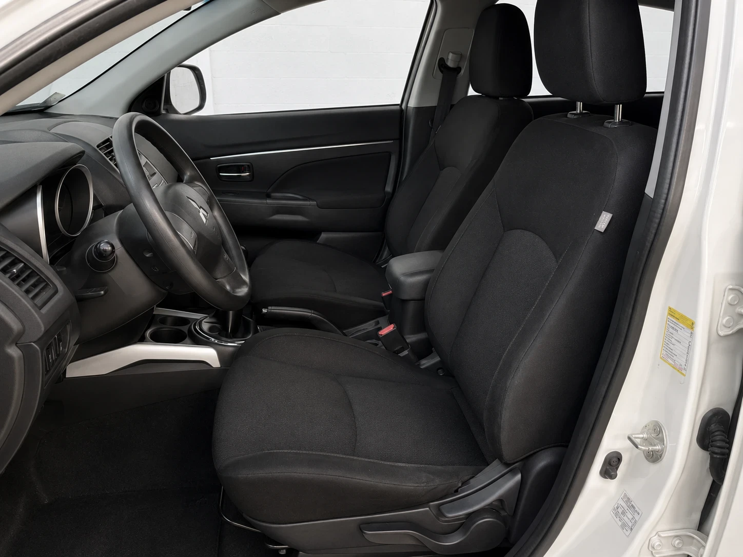 Mitsubishi ASX ASX 1.6i, снимка 11 - Автомобили и джипове - 54794971