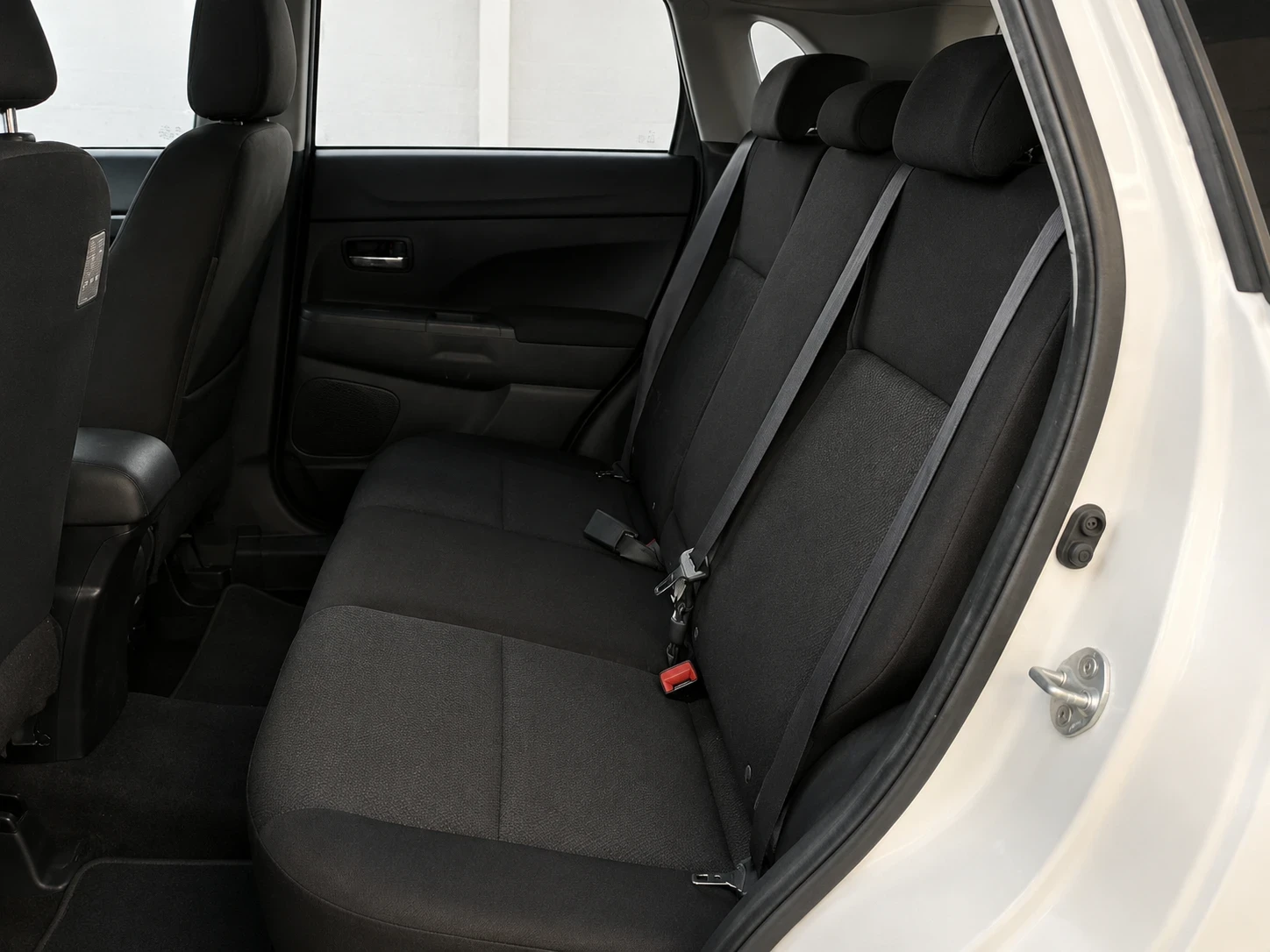 Mitsubishi ASX ASX 1.6i, снимка 6 - Автомобили и джипове - 54794971