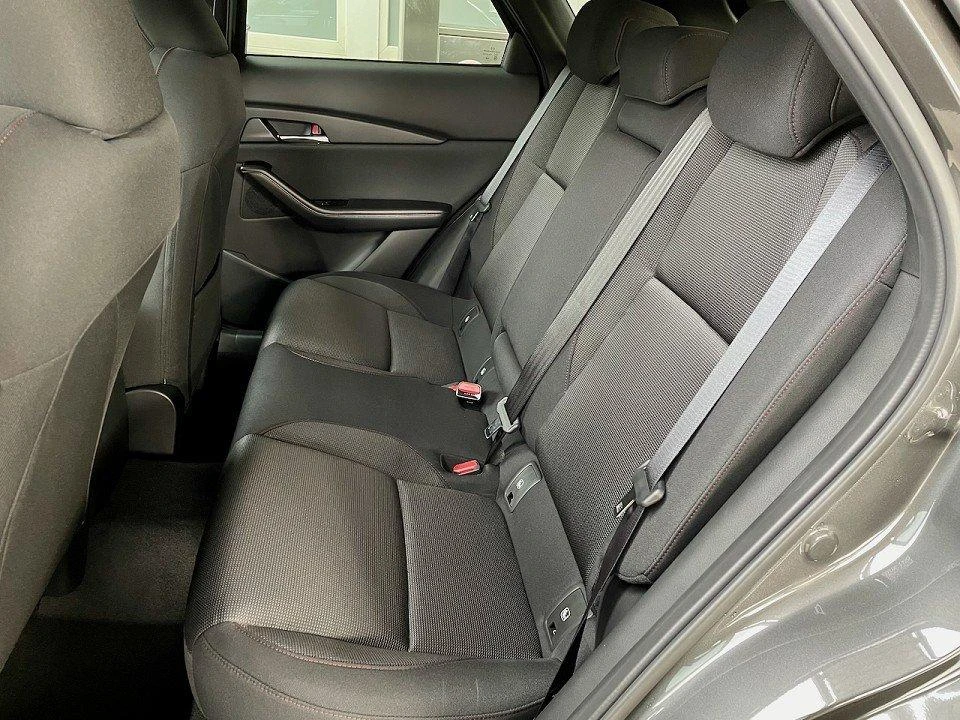 Mazda CX-30 MHEV/140HP/CENTER-LINE/DESIGN/CAM/NAVI/272h, снимка 14 - Автомобили и джипове - 55036912