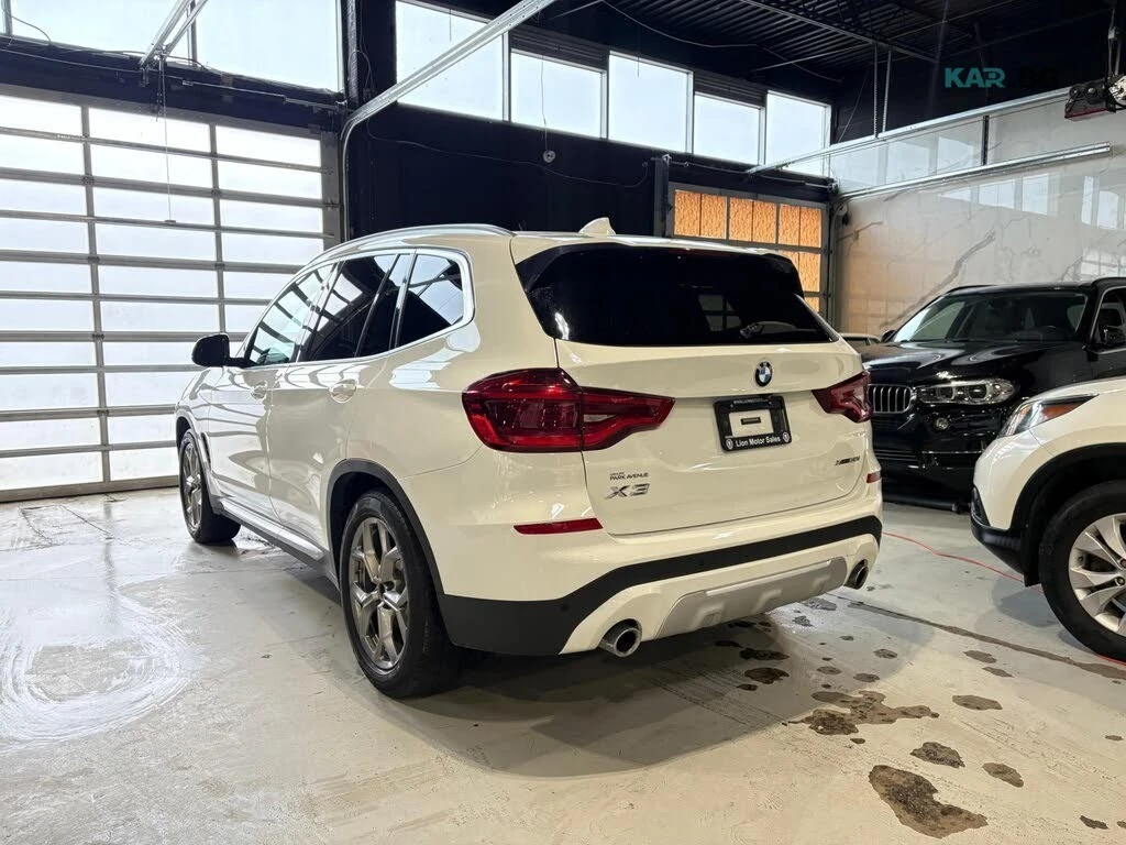 BMW X3 Pano * АвтоКредит * (ЦЕНА ДО БГ), снимка 5 - Автомобили и джипове - 55039079