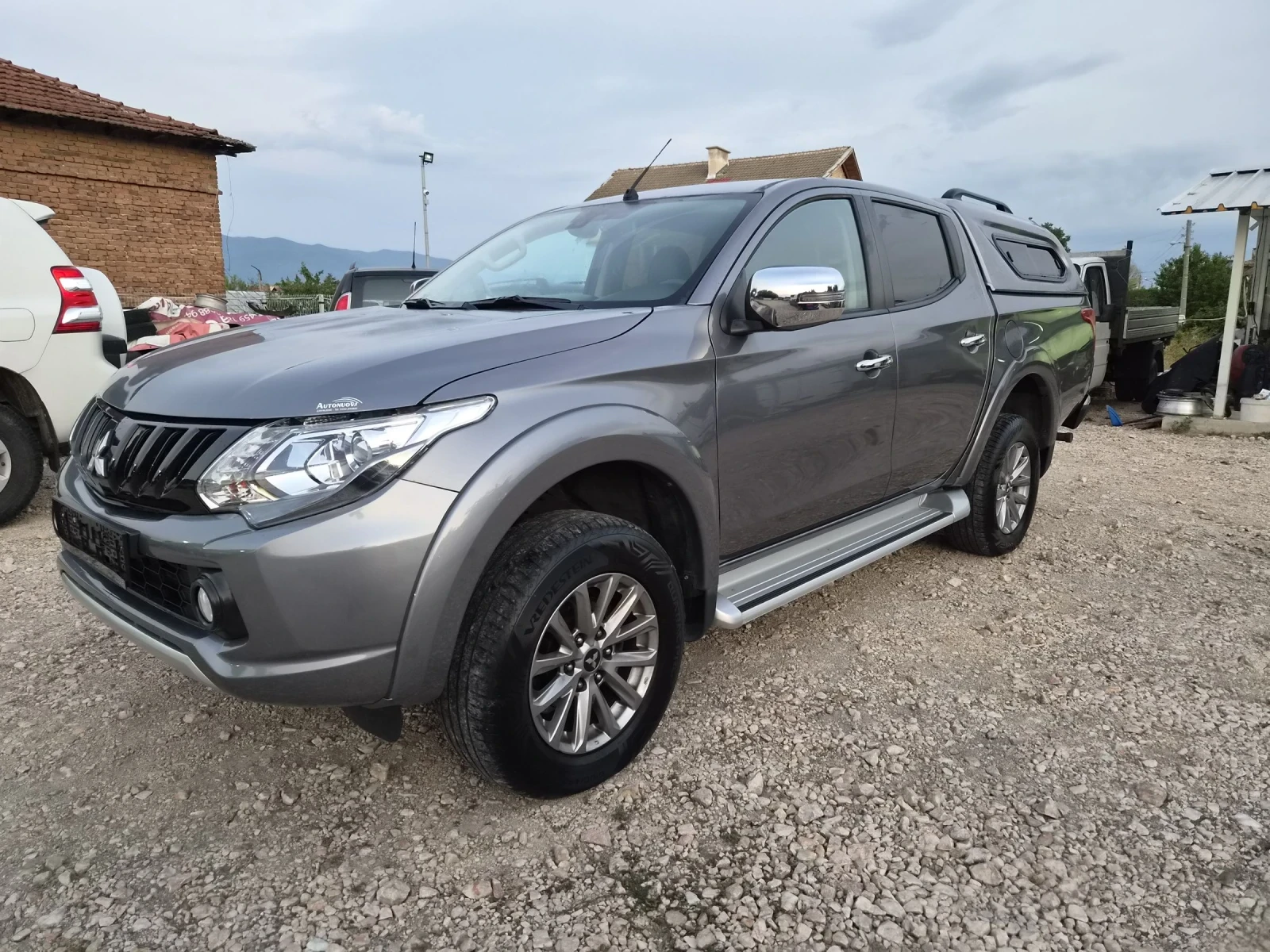 Mitsubishi L200 2.5/180кс