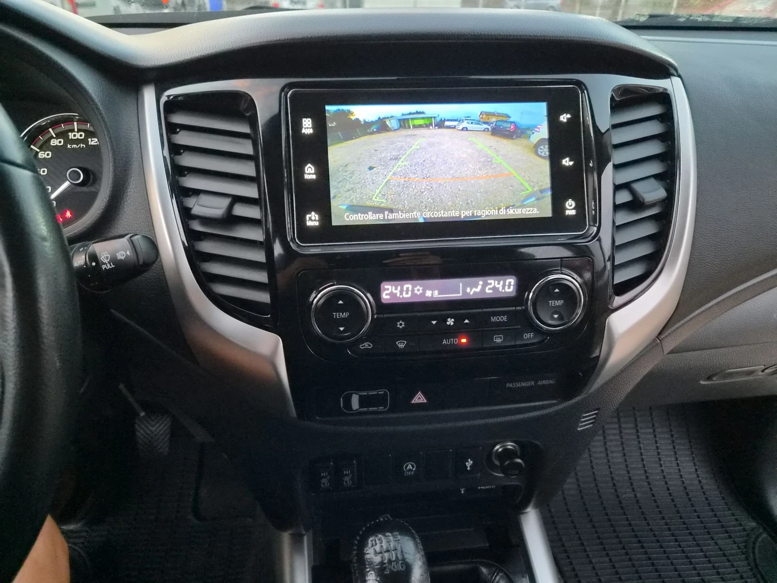 Mitsubishi L200 2.5/180кс, снимка 13 - Автомобили и джипове - 55367510