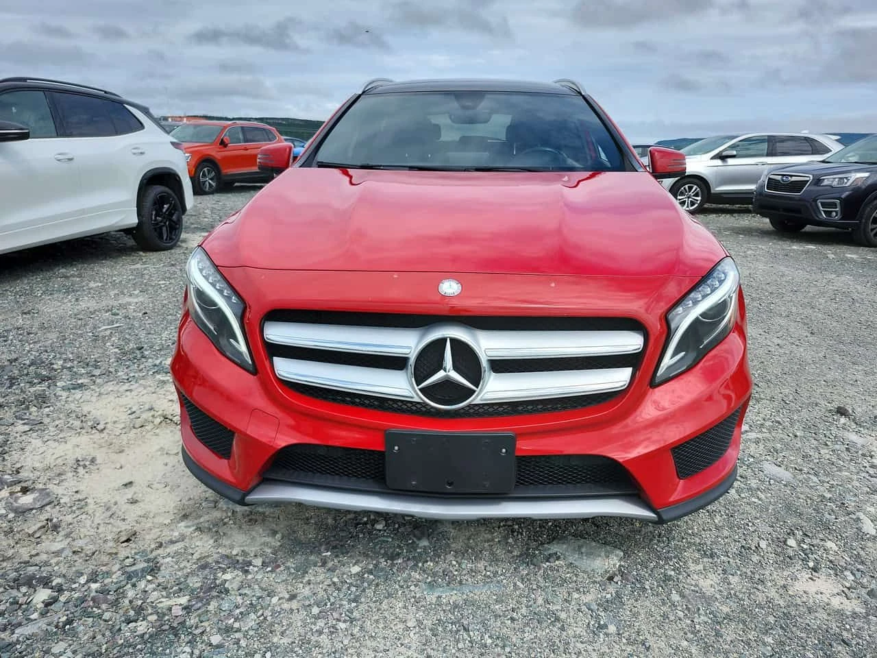 Mercedes-Benz GLA 250 4MATIC * ГЛАВНО ПРЕДСТАВИТЕЛСТВО НА VOLKSWAGEN* , снимка 2 - Автомобили и джипове - 55555743