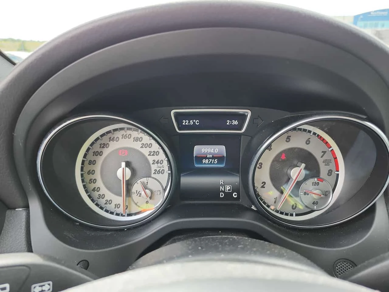 Mercedes-Benz GLA 250 4MATIC * ГЛАВНО ПРЕДСТАВИТЕЛСТВО НА VOLKSWAGEN* , снимка 8 - Автомобили и джипове - 55555743