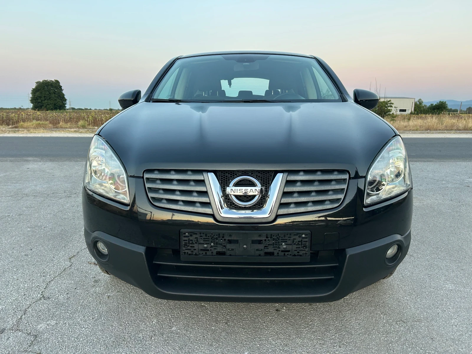 Nissan Qashqai 2.0 dCi АВТОМАТ* 4Х4* ТЕГЛИЧ, снимка 3 - Автомобили и джипове - 55701100