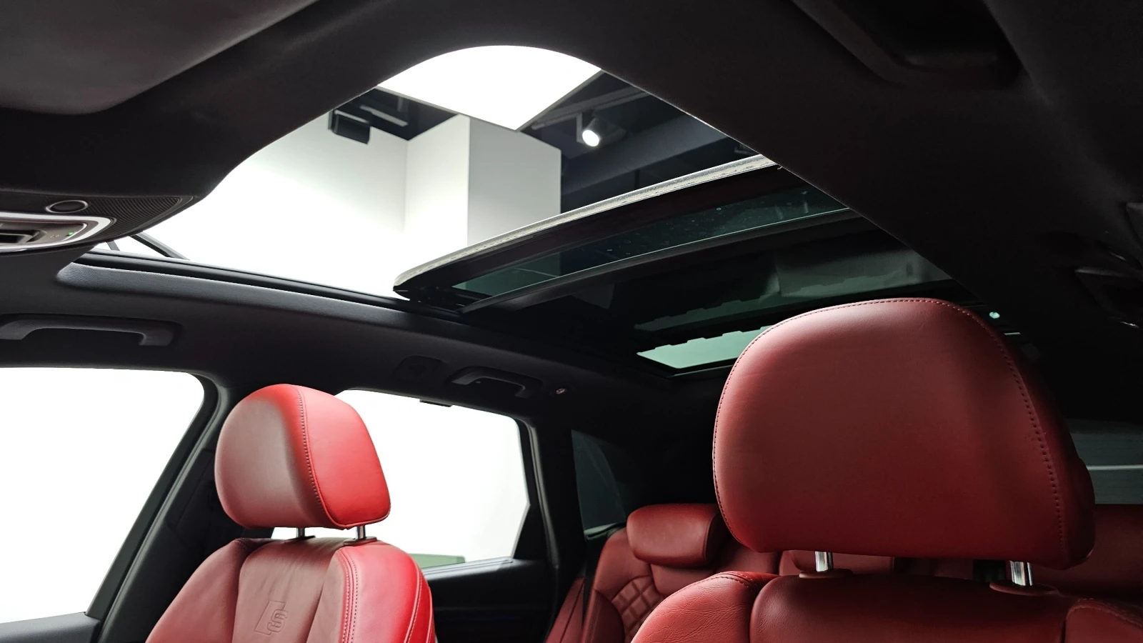 Audi SQ5 Quattro, снимка 17 - Автомобили и джипове - 55979593