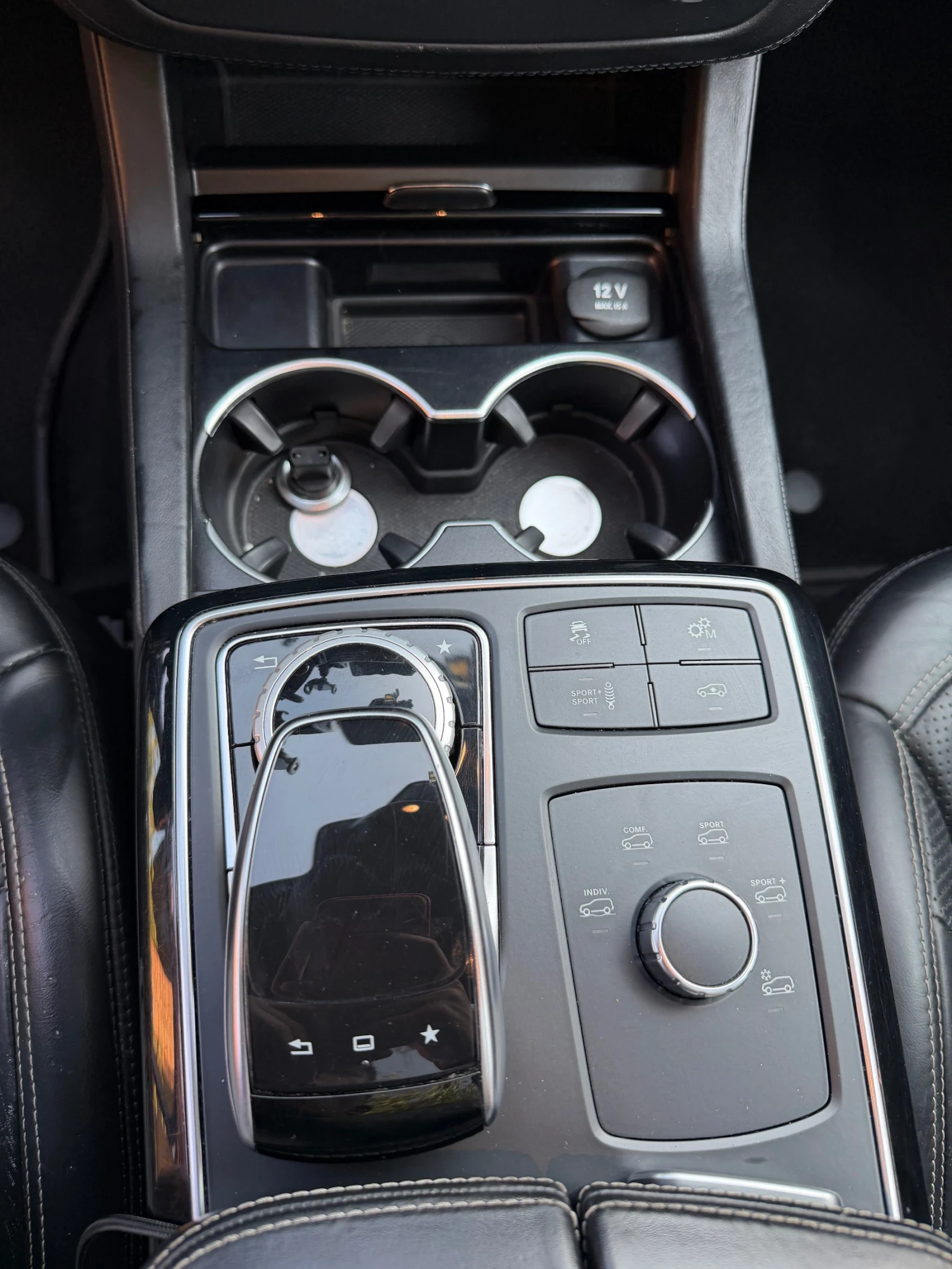 Mercedes-Benz GLE 63 S AMG, снимка 8 - Автомобили и джипове - 56044915