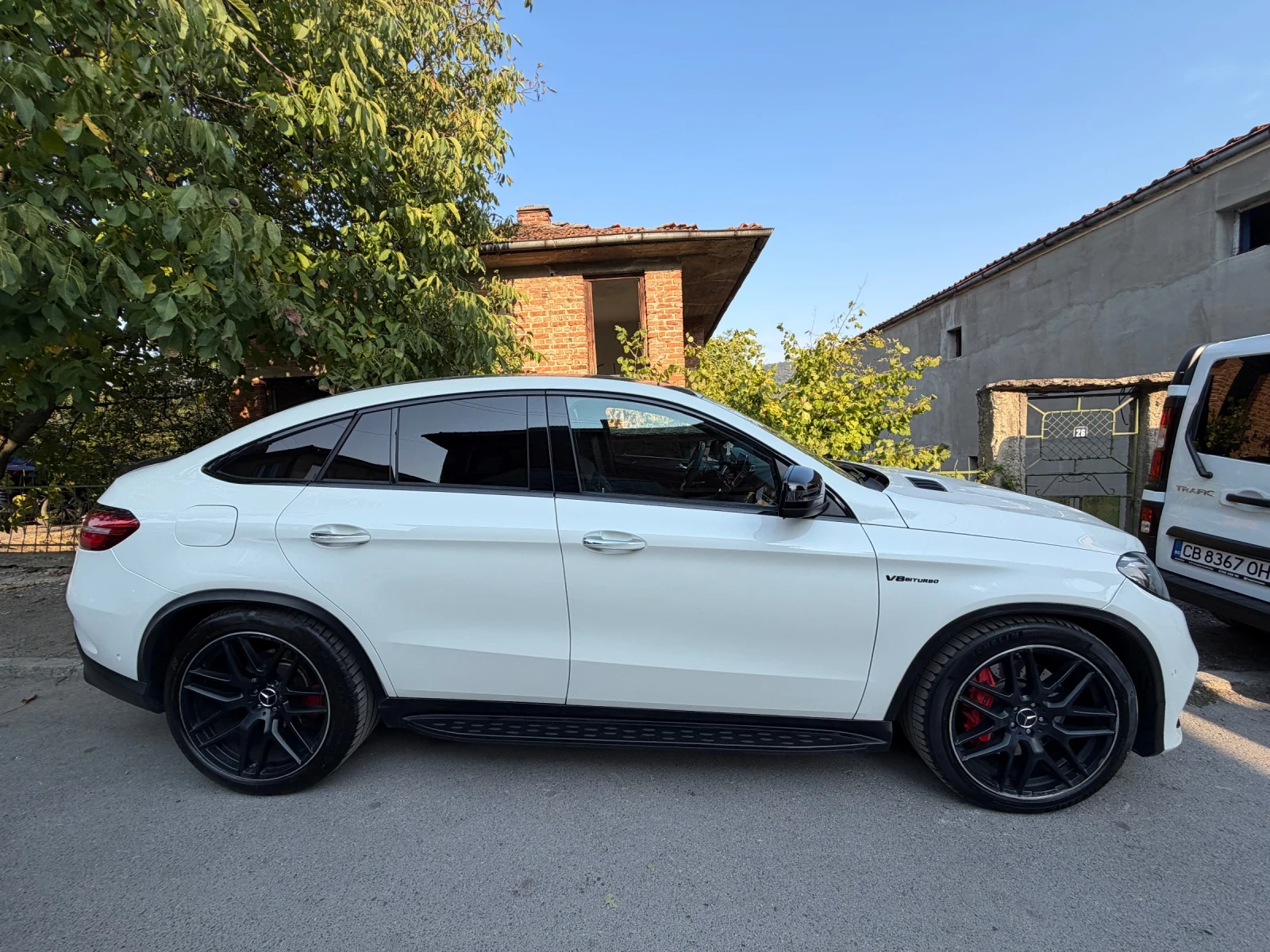 Mercedes-Benz GLE 63 S AMG, снимка 3 - Автомобили и джипове - 56044915
