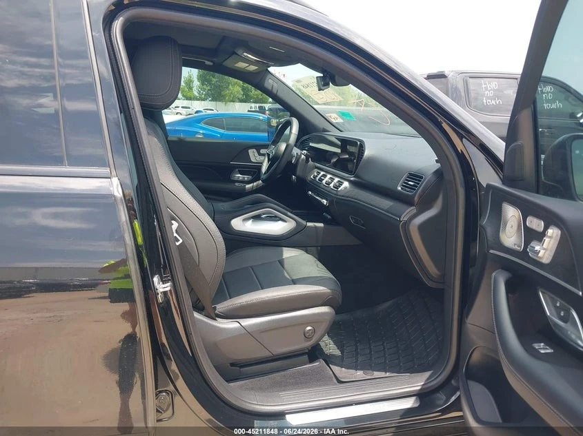 Mercedes-Benz GLE BURMESTER | PANO, снимка 5 - Автомобили и джипове - 56128624