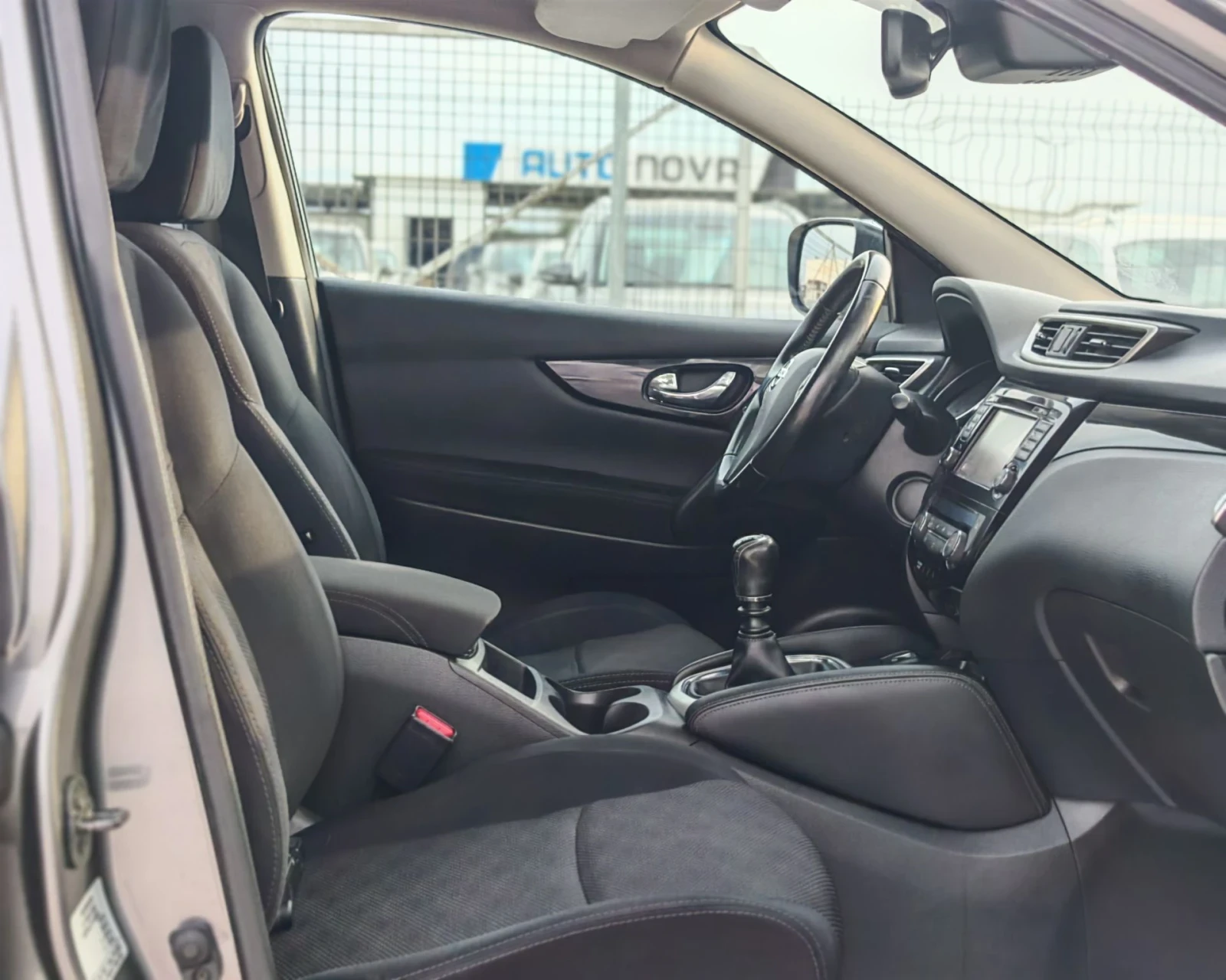 Nissan Qashqai 1.5 110 К.С. ДИЗЕЛ 170 000 КМ! ПАНОРАМА! , снимка 10 - Автомобили и джипове - 56168639