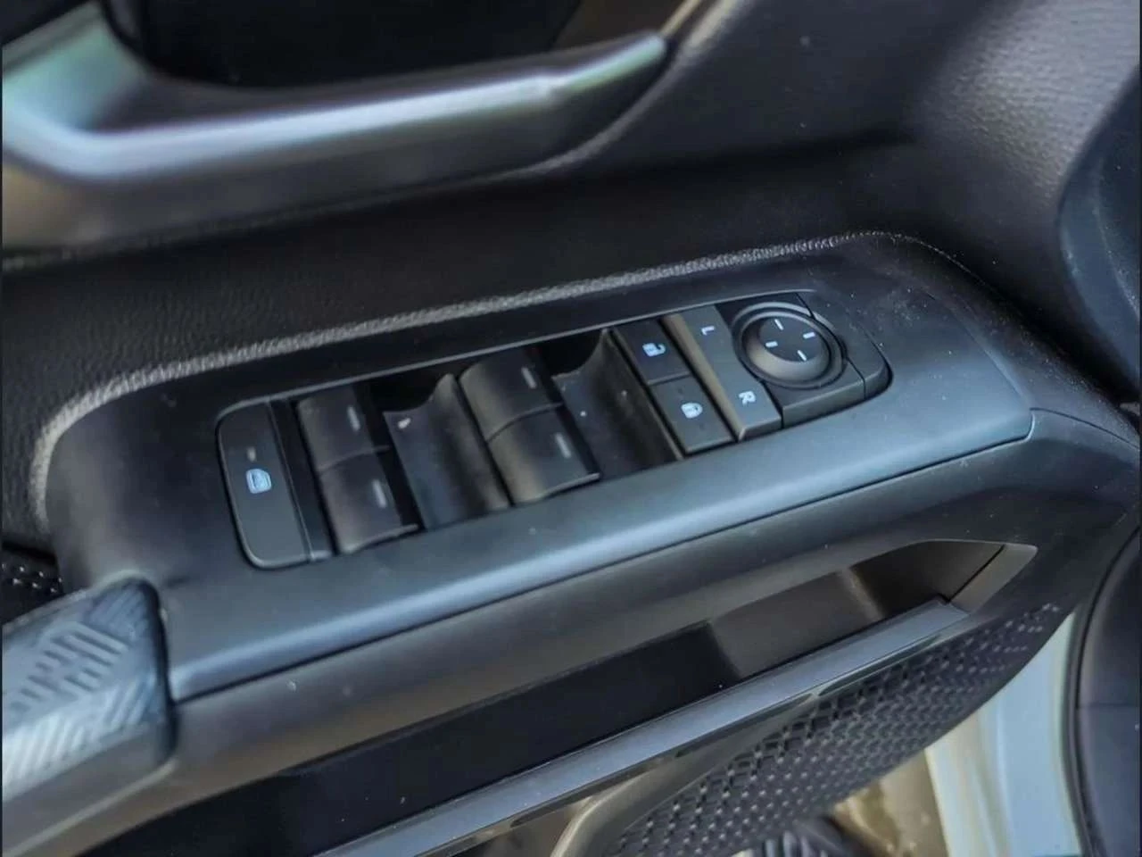 Toyota Tacoma, снимка 16 - Автомобили и джипове - 56707496