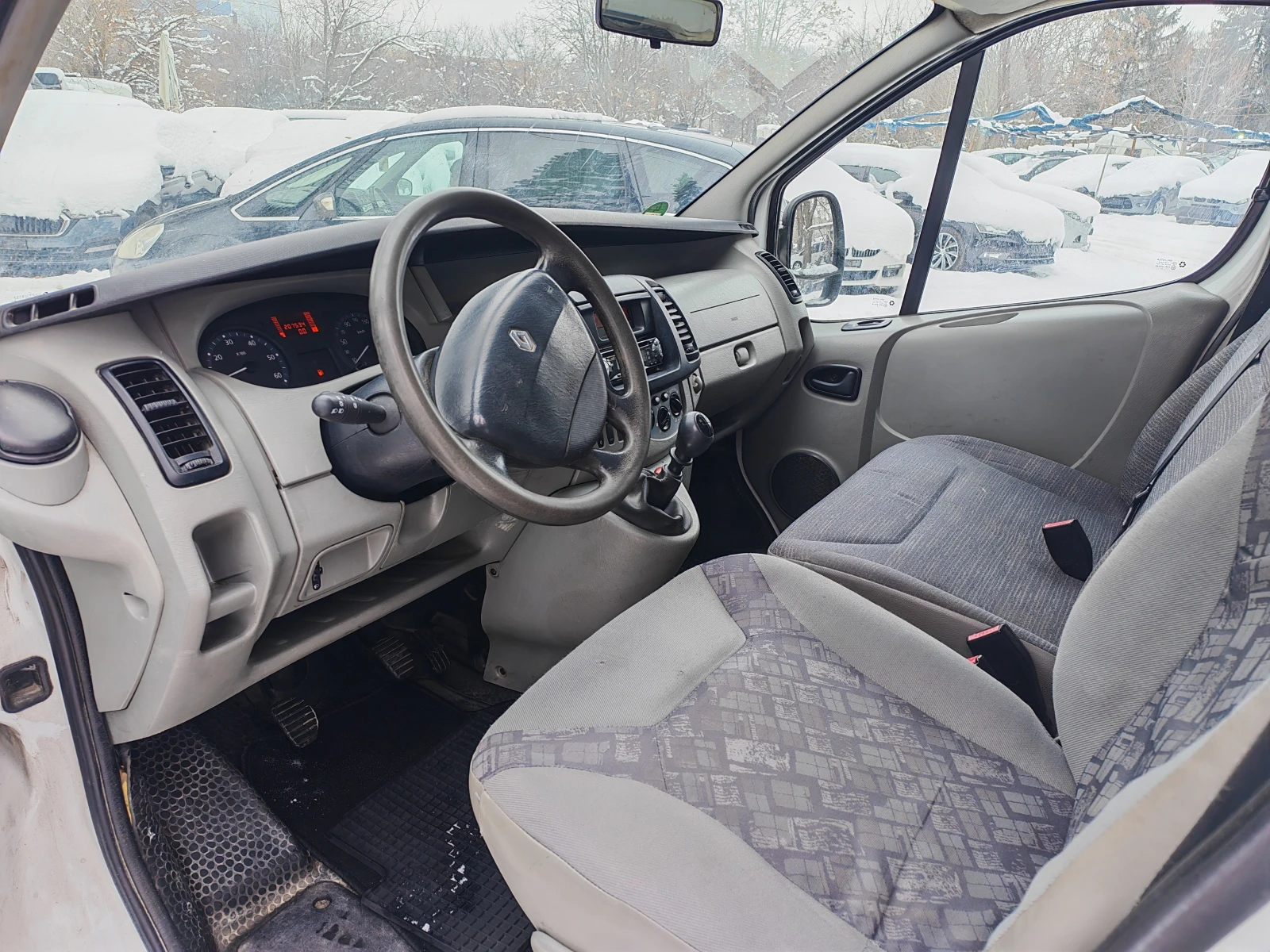 Renault Espace 2.0D-115 к.с.-КЛИМАТИК - изображение 9