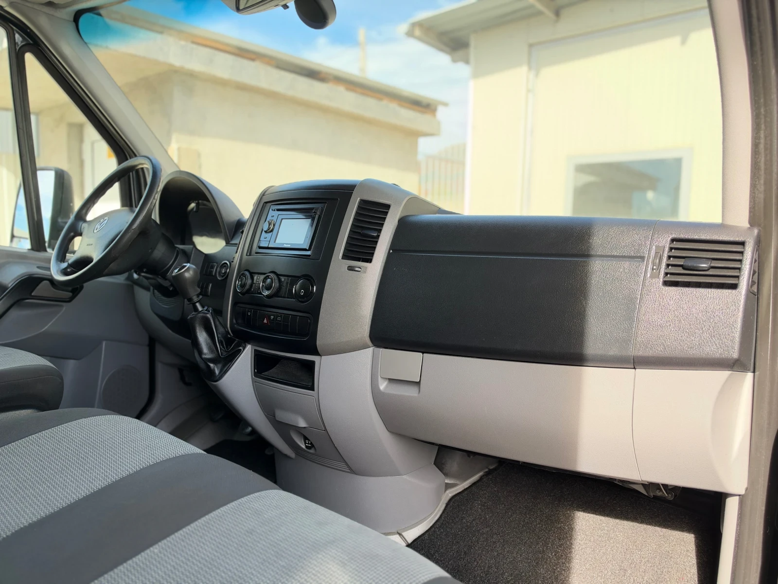 VW Crafter �� 3.5� / ��.����, ����� ���� / ����������� | Mobile.bg � ����������� 16