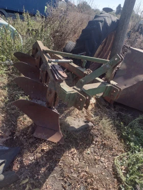 Плуг Друга марка 4 по 25, снимка 1