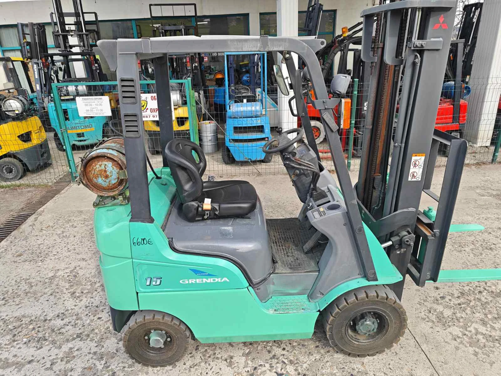 Мотокар Mitsubishi ИЗРАВНИТЕЛ