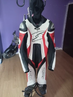 ����� �� �������� �� SPYKE