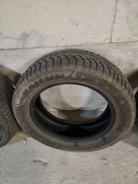 Гуми Зимни 215/60R17, снимка 4