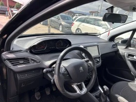 Peugeot 208 1.2i NAVI EURO 5 ЛИЗИНГ, снимка 11