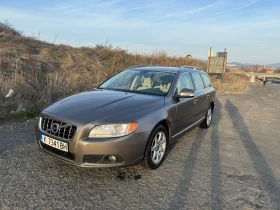     Volvo V70 D5 Summum